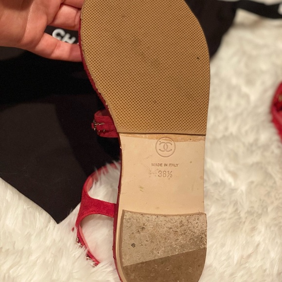 CHANEL RARE Red and Gold Sandals - Picture 9 of 11